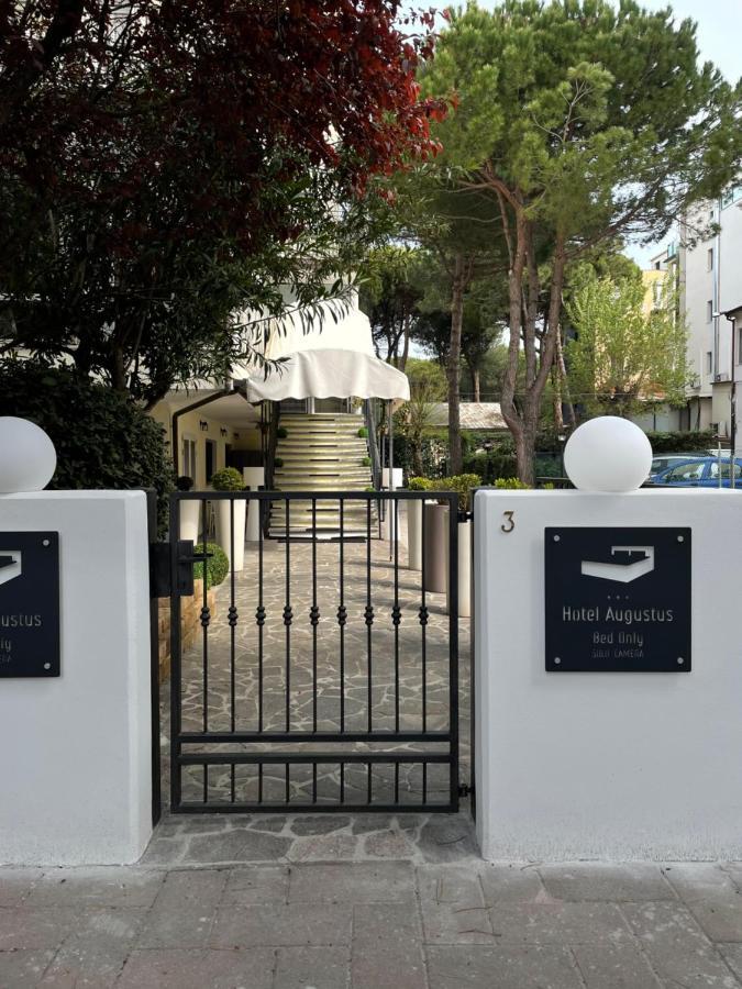 Hotel Augustus Milano Marittima Exteriér fotografie