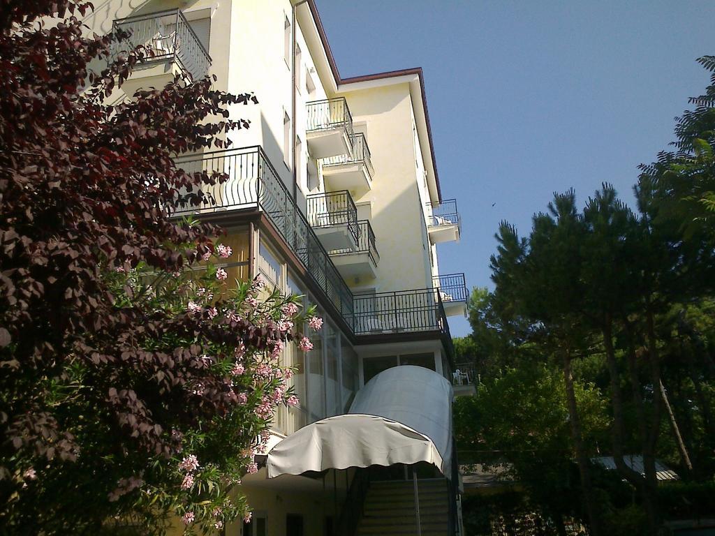 Hotel Augustus Milano Marittima Exteriér fotografie