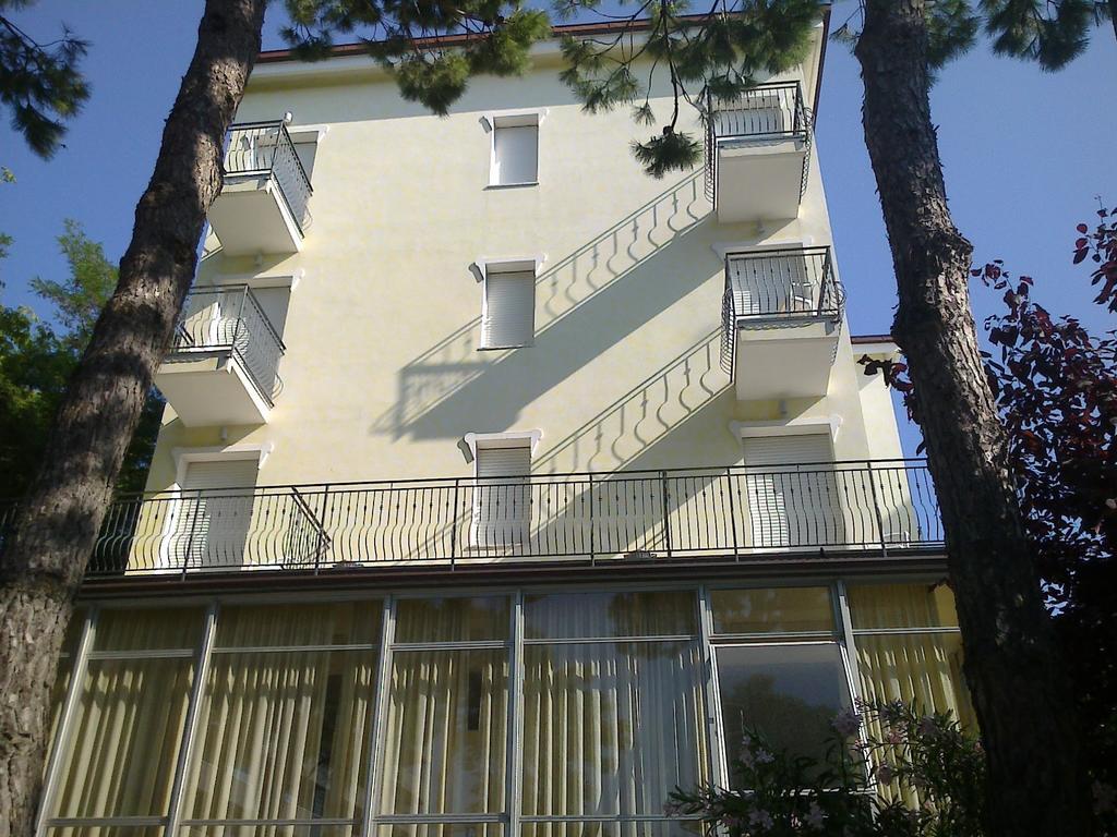 Hotel Augustus Milano Marittima Exteriér fotografie